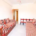 Ideally Located - Fully Equipped 2 Bedrooms Flat