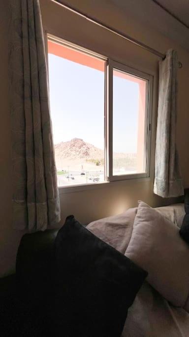 Appartement Ideally Located - Fully Equipped 2 Bedrooms Flat *
